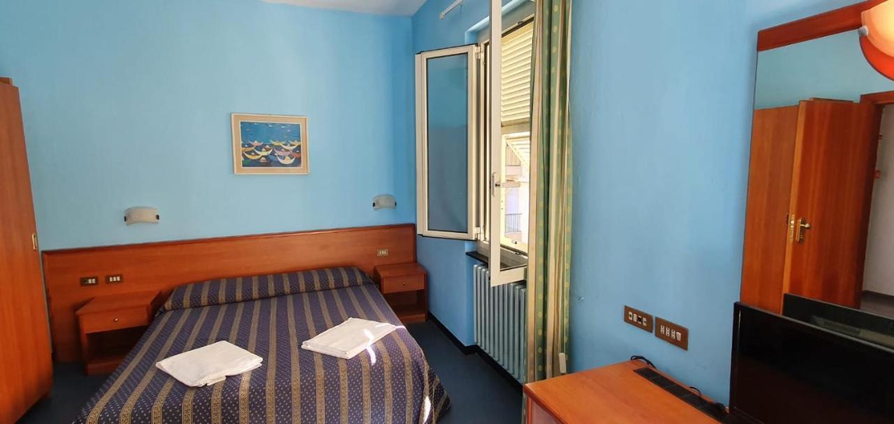 Hotel Sud Est By Fam Rossetti Lavagna Eksteriør billede