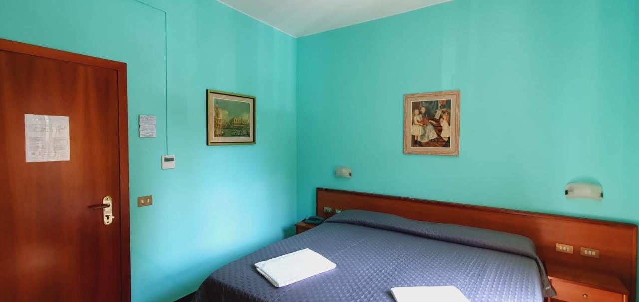 Hotel Sud Est By Fam Rossetti Lavagna Eksteriør billede