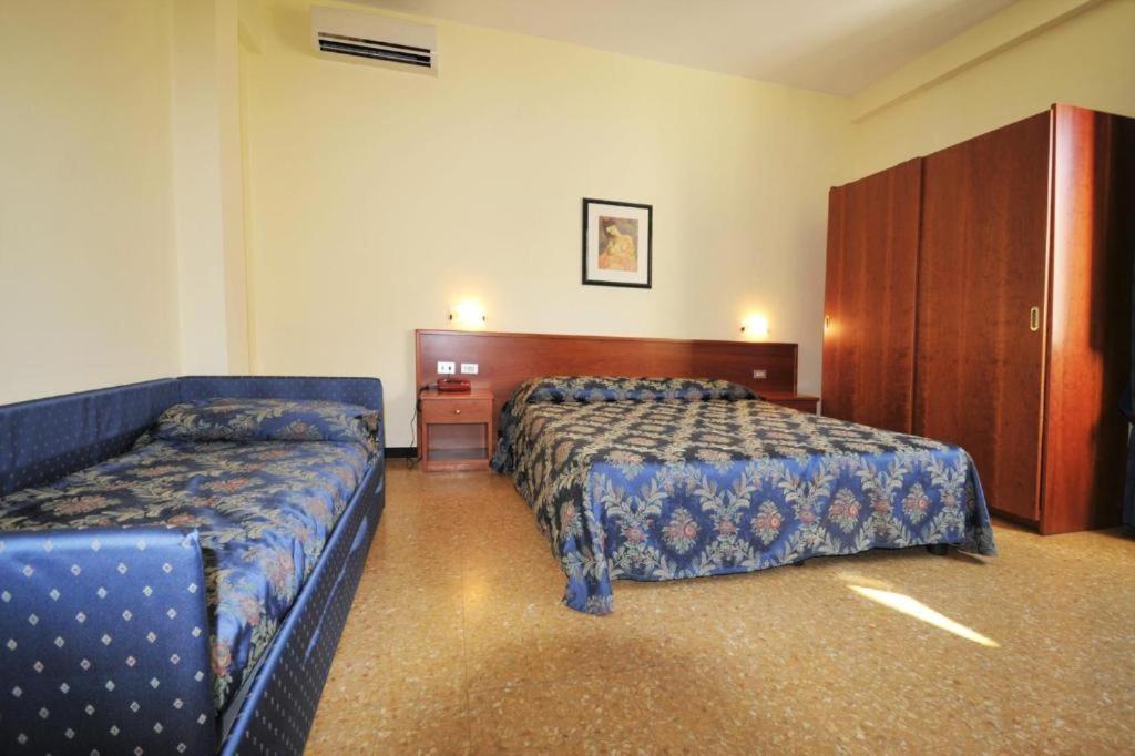 Hotel Sud Est By Fam Rossetti Lavagna Eksteriør billede
