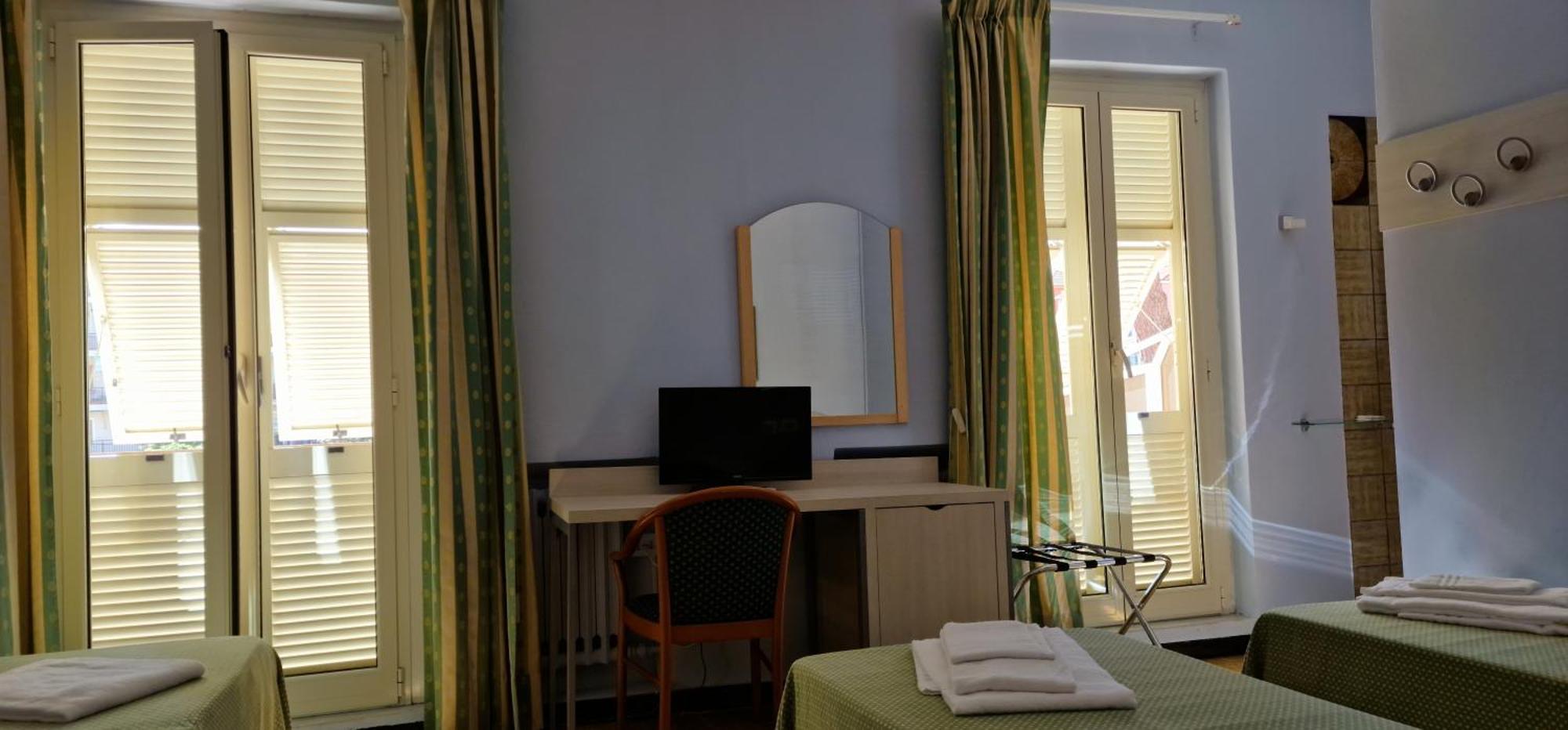 Hotel Sud Est By Fam Rossetti Lavagna Eksteriør billede